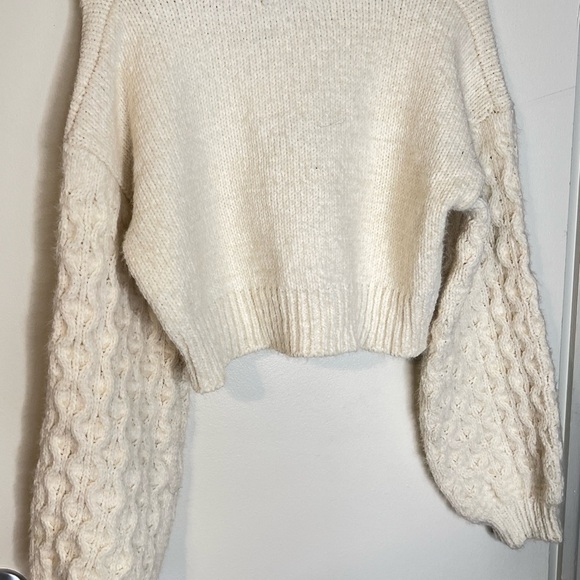 Sweater - Picture 2 of 2
